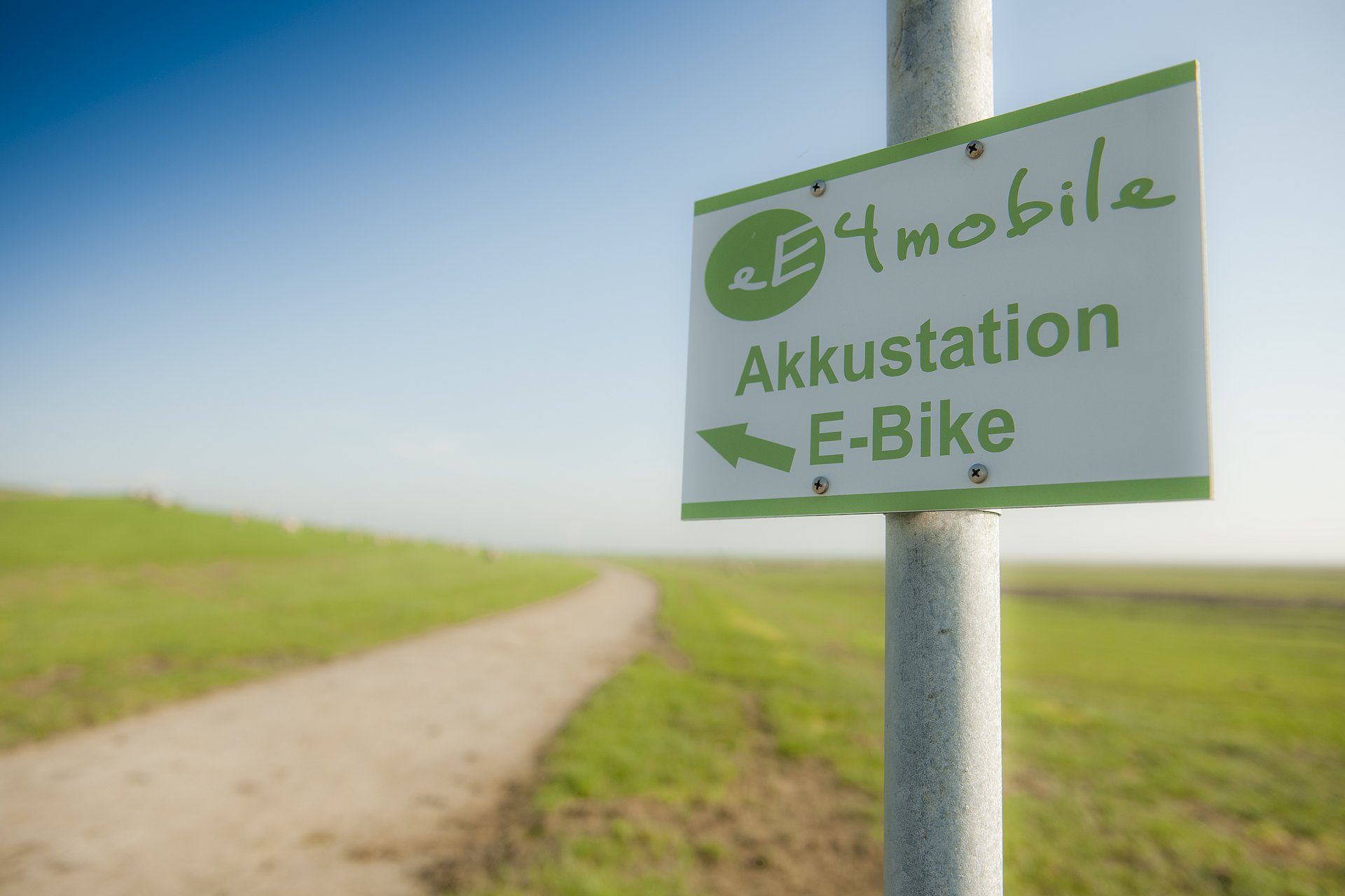 Schild Akkustation E-Bikes