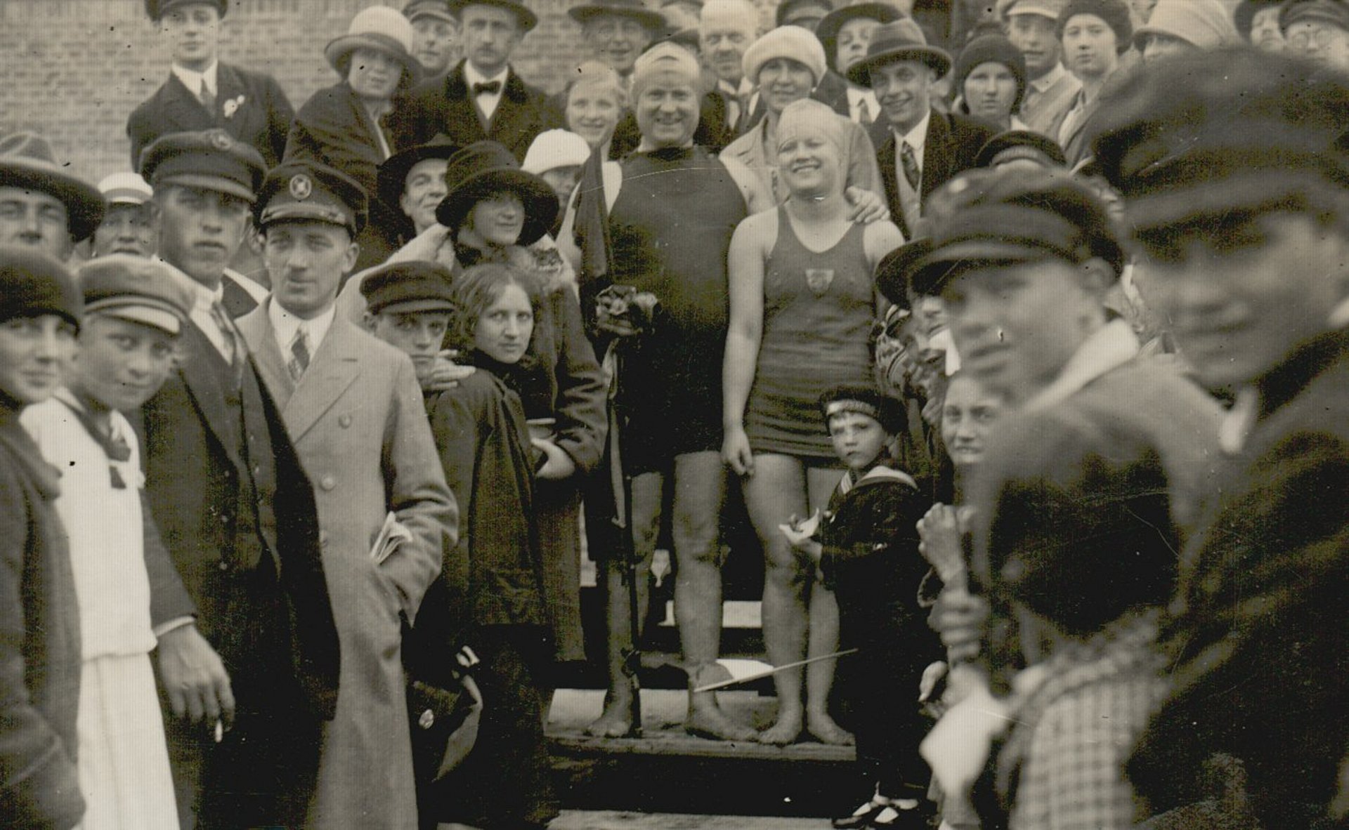 Otto Kemmerich in Menschenmenge