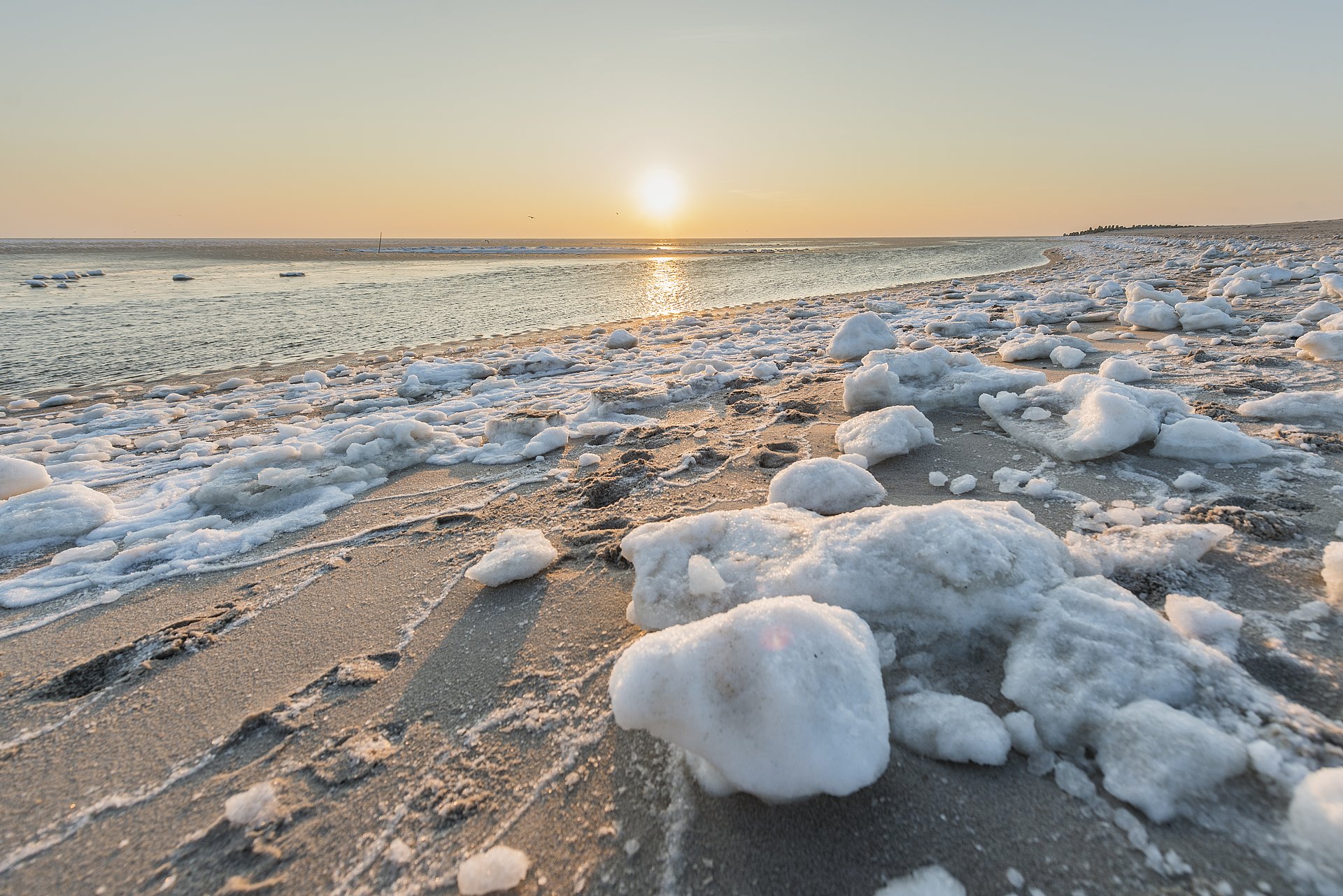 Ein Eismeer am Strand von Hörum