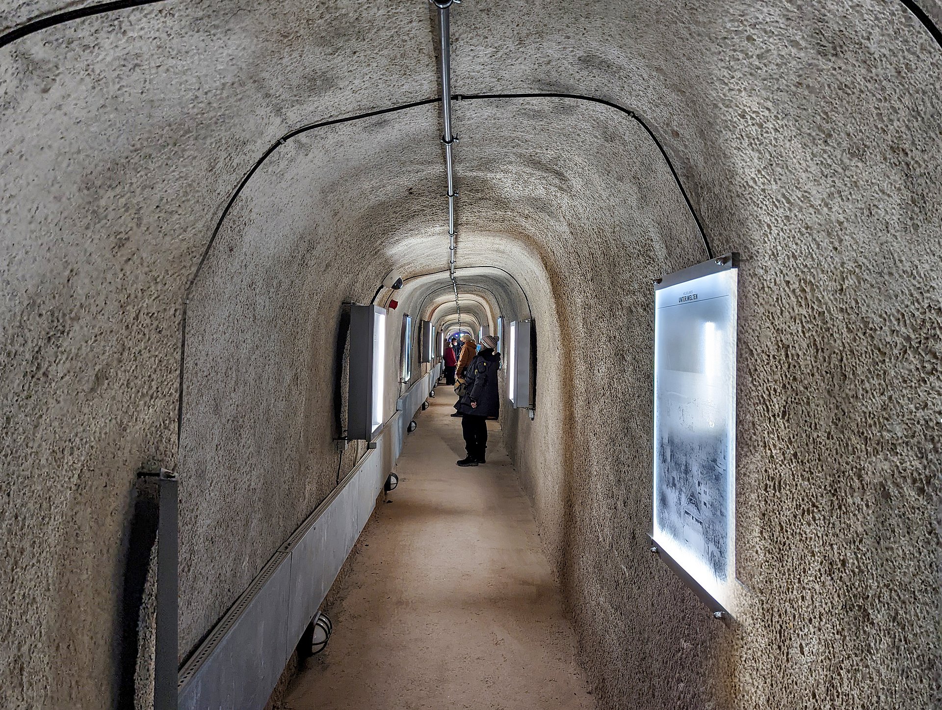 Ausstellung Unterland Bunker auf Helgoland - Durchgang