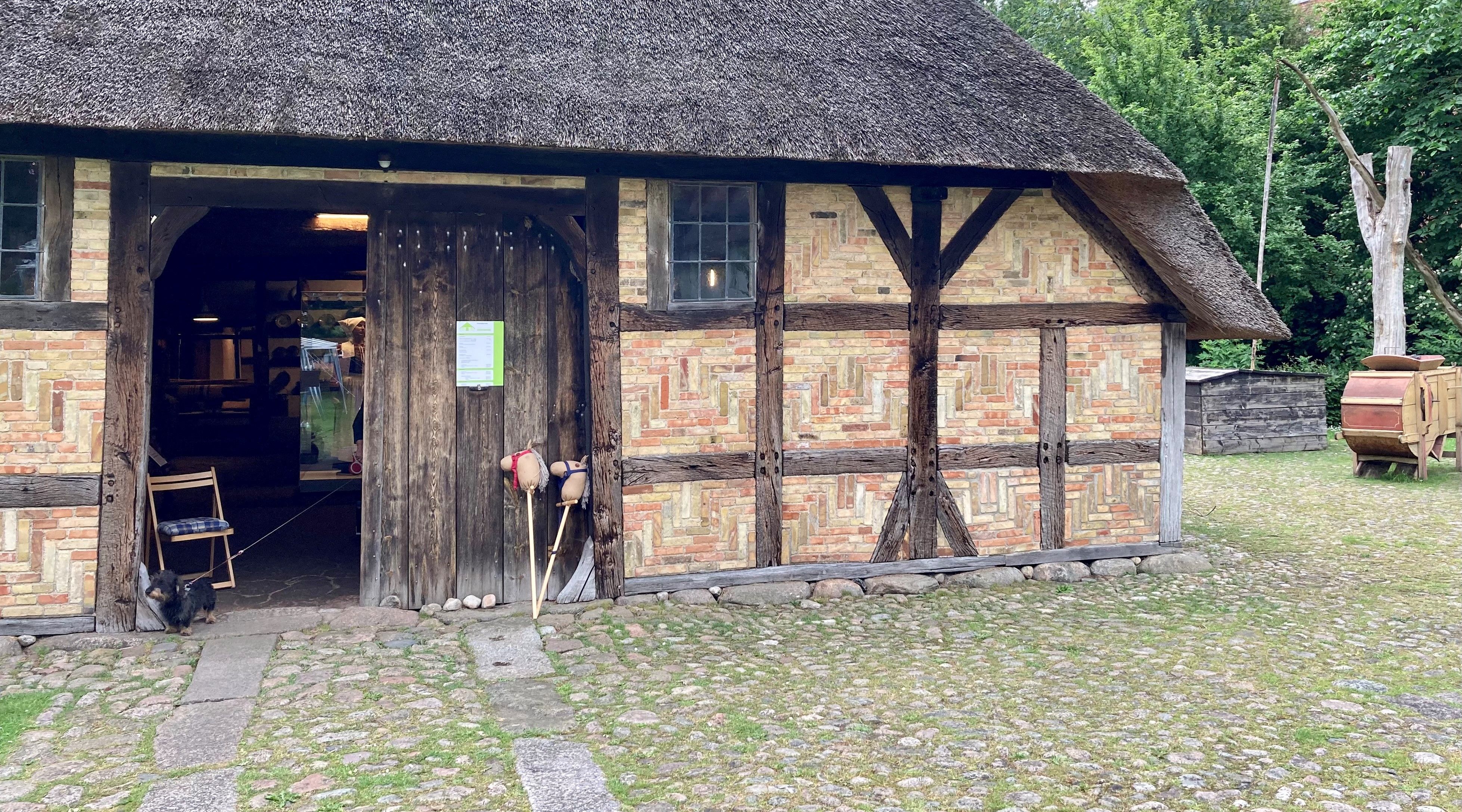 Ostenfelder Bauernhaus von außen, Nahansicht