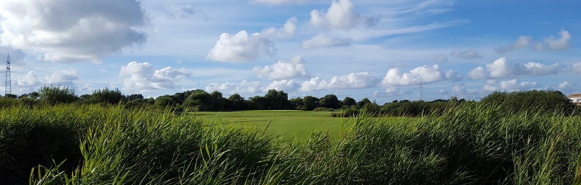 Golfplatz Open County in Tating