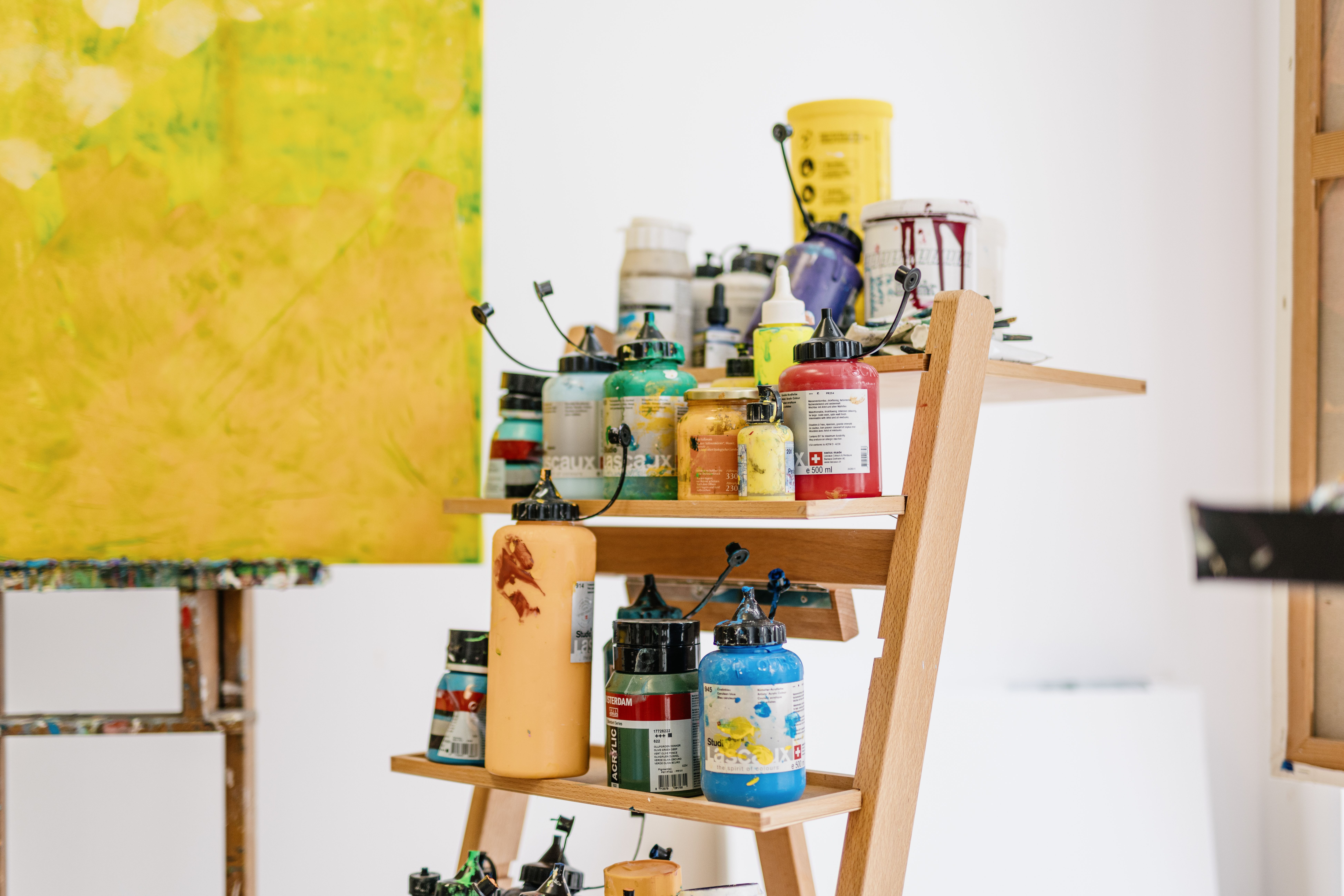 Symbolbild mit Farben für Kunst und Kultur auf Pellworm