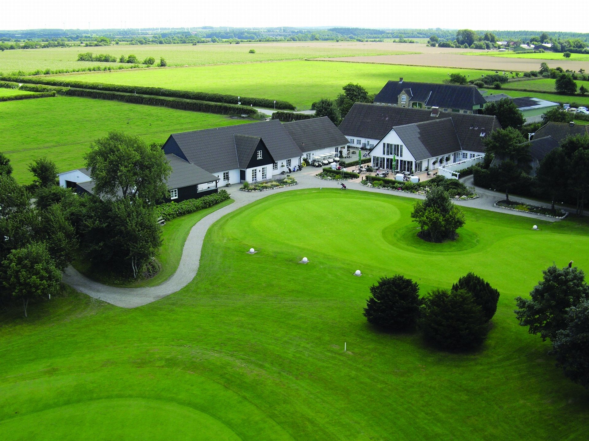 Das Clubhaus von oben