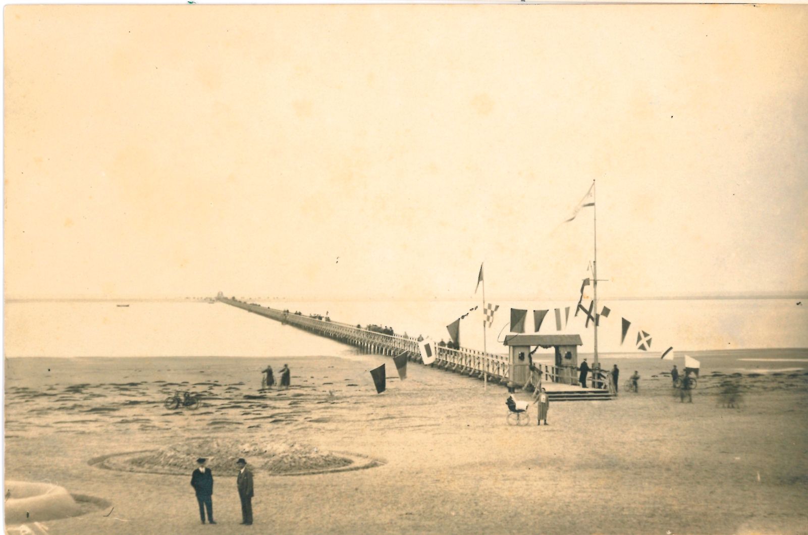 Seebrücke 1926 in St. Peter-Ording.